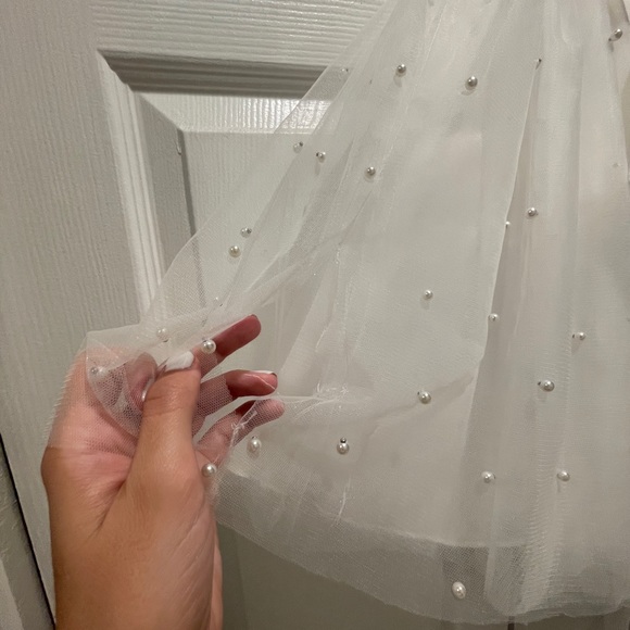 American Princess Tulle Flower Girl Dress in Ivory Size 4T - Picture 6 of 8